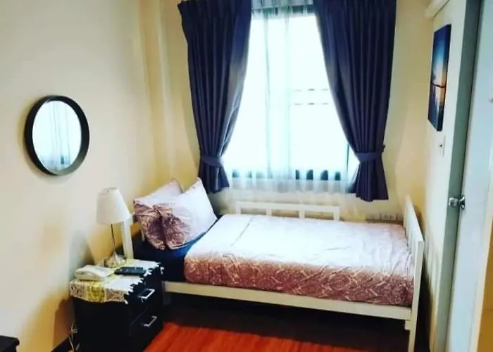 B&B The Cube Sathorn Boutique เดอะ คิวบ์ สาทร บูติค โฮเทล Near Bts Surasak