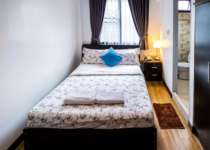 The Cube Sathorn Boutique เดอะ คิวบ์ สาทร บูติค โฮเทล Near Bts Surasak B&B 방콕