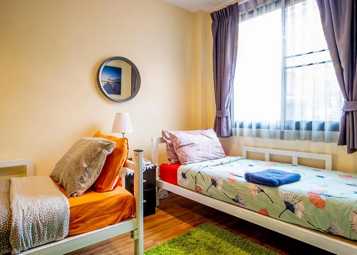 B&B The Cube Sathorn Boutique เดอะ คิวบ์ สาทร บูติค โฮเทล Near Bts Surasak